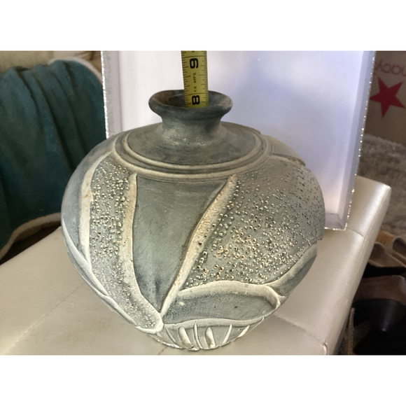 Pier 1 Blue Gray Ceramic Vase White Swirls Hand Crafted Pottery Large 8” Heavy - Picture 6 of 9